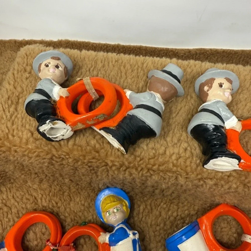 Lot‎ of 8 Duncan Enterprises Ceramic Pilgrim Napkin Ring Holders Thanksgiving